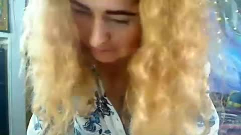 Snapshot of ozzy_helen chatting on 3, 1, 2025 Ozzy Helen online show from 3, 1, 2025