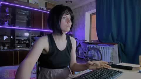 Snapshot of pa1e_pr1ncess chatting on 1, 7, 2026 Ella online show from 1, 7, 2026