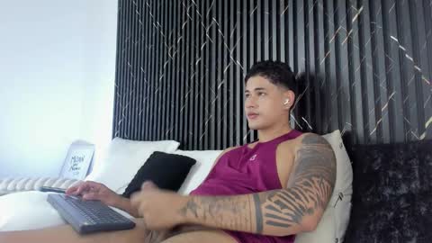 Javi    online show from 23, 3, 2026