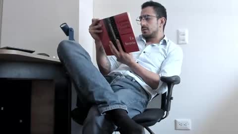 Snapshot of pablo_rincon95 chatting on 12, 1, 2025 pablo rincon95 online show from 12, 1, 2025