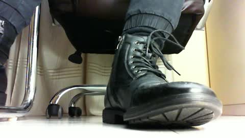 Snapshot of pablomenesssl chatting on 22, 1, 2025 Pablo Meness online show from 22, 1, 2025