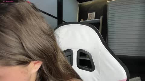 Paige online show from 20, 2, 2025