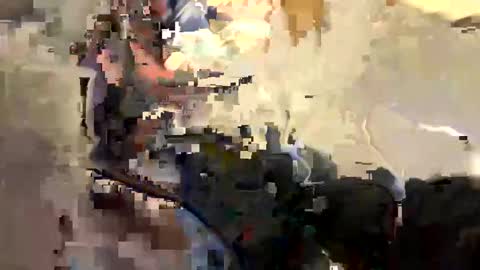 Snapshot of painter1142 chatting on 21, 10, 2025 Rothkohammer online show from 21, 10, 2025