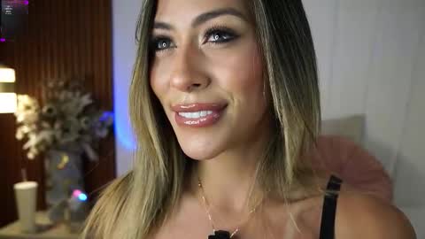 Snapshot of palmer_joness chatting on 16, 12, 2025 Palmer Joness online show from 16, 12, 2025