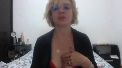 Snapshot of paloma_martin chatting on 12, 2, 2025 paloma online show from 12, 2, 2025