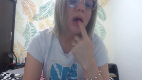 Snapshot of paloma_martin chatting on 17, 9, 2025 paloma online show from 17, 9, 2025