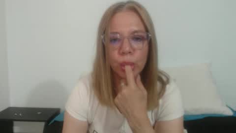 paloma online show from 27, 4, 2026