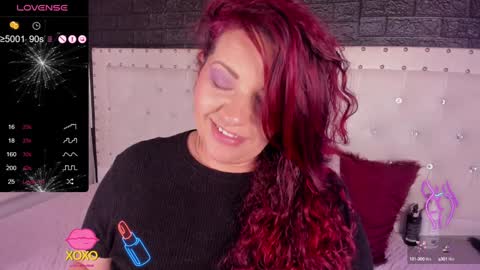Snapshot of pamela_dimantis_ chatting on 5, 1, 2025 Pamela online show from 5, 1, 2025