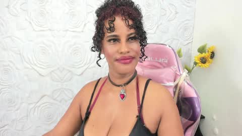 Snapshot of pamela_guzmaan_ chatting on 20, 12, 2024 PAMELA online show from 20, 12, 2024