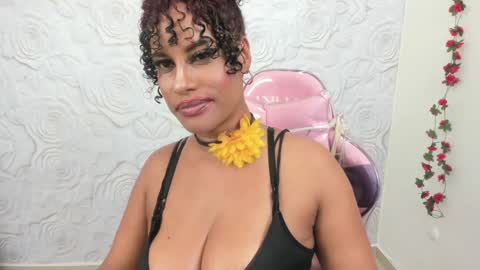 Snapshot of pamela_guzmaan_ chatting on 3, 2, 2025 PAMELA online show from 3, 2, 2025
