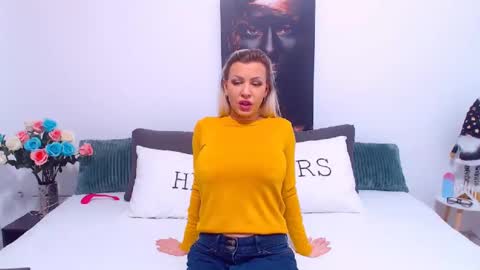 PAMEL ISSY online show from 3, 2, 2025