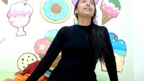pamelaskiny20 online show from 4, 6, 2026
