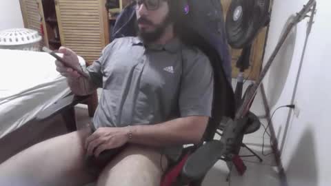 Pan Con Jalea y Mantequilla de mani online show from 3, 3, 2026