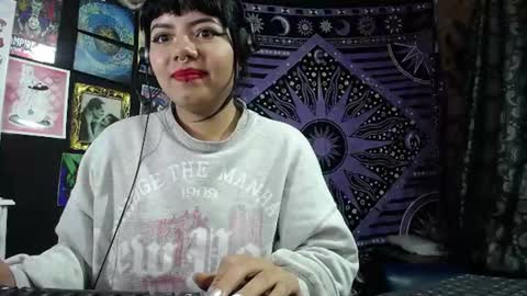 Snapshot of pandoragoddess chatting on 19, 6, 2026 online show from 19, 6, 2026