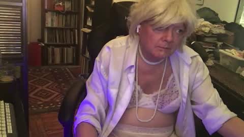 Pantyvioletlace online show from 25, 2, 2026