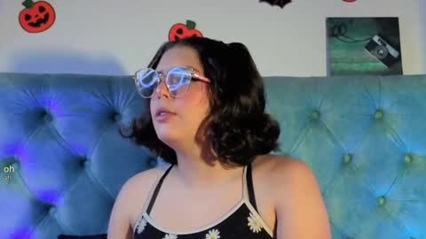 Paola Lyon online show from 12, 11, 2025