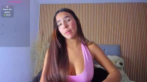 Snapshot of paolabigboobs_ chatting on 13, 5, 2026 paola online show from 13, 5, 2026