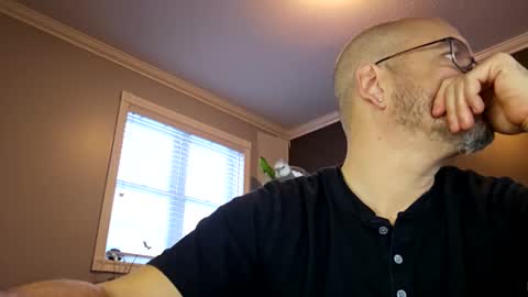 Papi online show from 14, 1, 2025