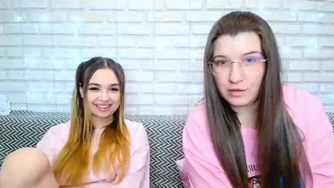 paradisexparadisex online show from 6, 2, 2026