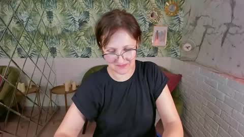 Snapshot of paris_cherry chatting on 19, 1, 2025 Paris online show from 19, 1, 2025
