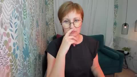 Snapshot of paris_cherry chatting on 20, 2, 2025 Paris online show from 20, 2, 2025