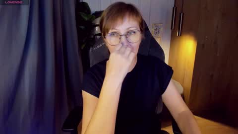 Snapshot of paris_cherry chatting on 22, 2, 2025 Paris online show from 22, 2, 2025