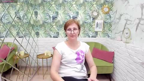 Snapshot of paris_cherry chatting on 9, 3, 2025 Paris online show from 9, 3, 2025