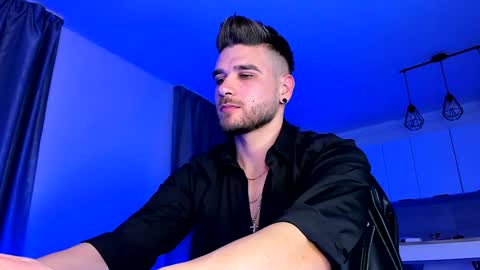 Snapshot of paris_lock chatting on 15, 12, 2024 Paris online show from 15, 12, 2024