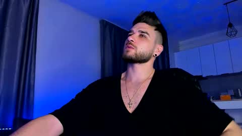 Paris online show from 4, 12, 2025