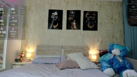 Paris online show from 12, 12, 2024