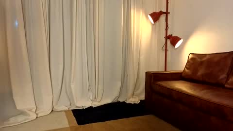 connie online show from 29, 10, 2025