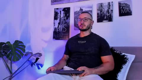 parker lavine online show from 22, 3, 2026