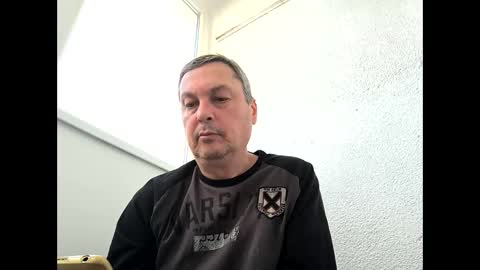 Snapshot of paspartu22 chatting on 12, 11, 2025 paspartu22 online show from 12, 11, 2025