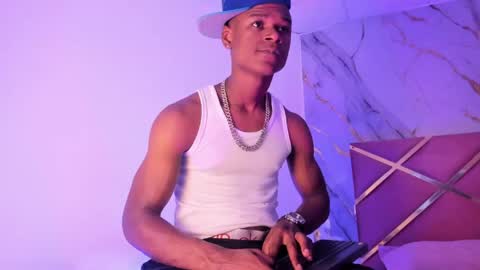 passion_black_ online show from 17, 4, 2026