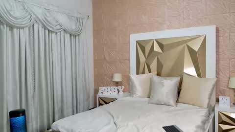 Snapshot of passionmacoll chatting on 4, 3, 2025 passionmacoll online show from 4, 3, 2025