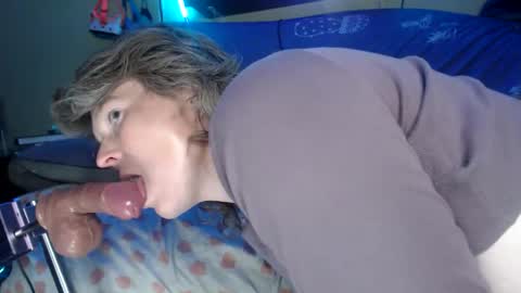 Patchoulisquirtz online show from 27, 10, 2025