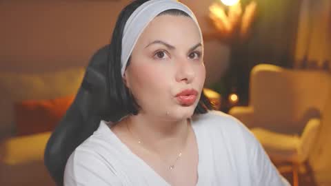 Snapshot of patricia_bennett chatting on 2, 11, 2025 Patricia online show from 2, 11, 2025