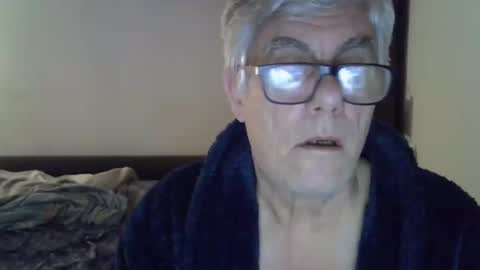 patrick5275 online show from 8, 12, 2024