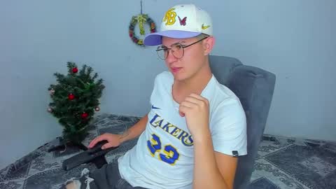 Snapshot of patrik027 chatting on 5, 1, 2025 .... online show from 5, 1, 2025