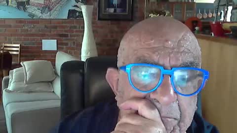 Snapshot of patvac chatting on 5, 12, 2024 patvac online show from 5, 12, 2024