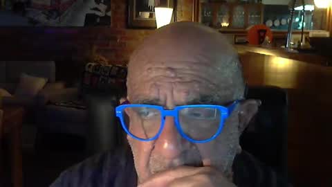 Snapshot of patvac chatting on 6, 1, 2025 patvac online show from 6, 1, 2025