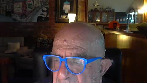 Snapshot of patvac chatting on 9, 1, 2025 patvac online show from 9, 1, 2025