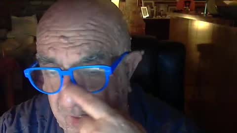 Snapshot of patvac chatting on 24, 1, 2025 patvac online show from 24, 1, 2025