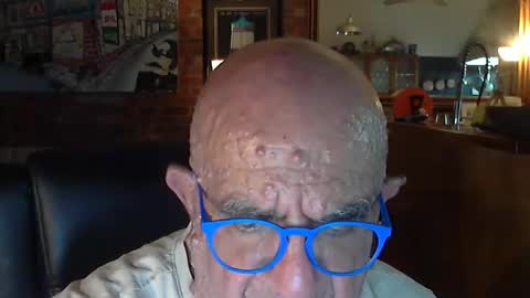 Snapshot of patvac chatting on 28, 2, 2025 patvac online show from 28, 2, 2025