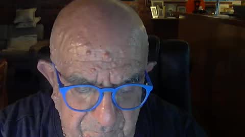 Snapshot of patvac chatting on 10, 3, 2025 patvac online show from 10, 3, 2025