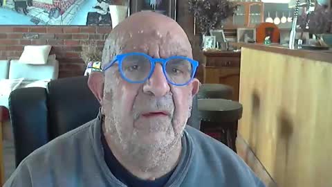 Snapshot of patvac chatting on 18, 9, 2025 patvac online show from 18, 9, 2025