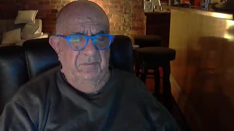 Snapshot of patvac chatting on 28, 9, 2025 patvac online show from 28, 9, 2025