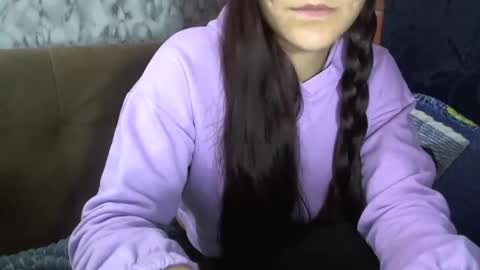 Pau online show from 2, 2, 2026