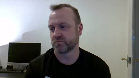 Snapshot of paul_boro chatting on 27, 2, 2025 paul_boro online show from 27, 2, 2025