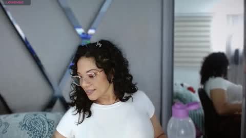 Paula online show from 25, 11, 2025